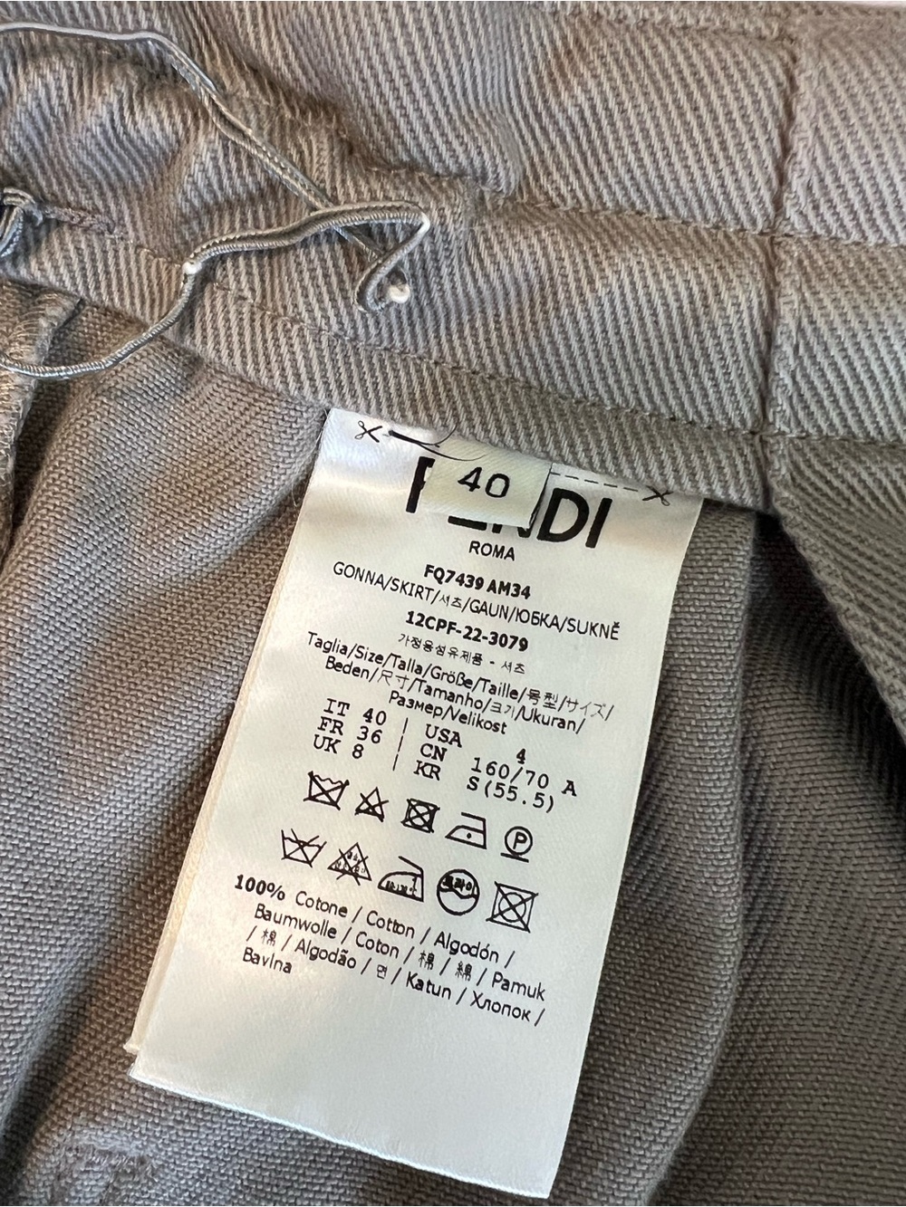 Fendi FF Pocket Utility Mini Skirt IT 40 US 4 Khaki Cotton Made in Italy - Picture 8 of 8